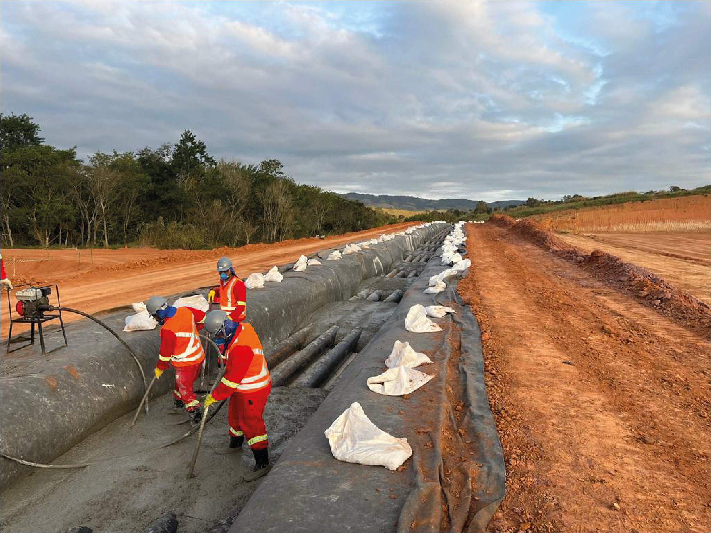 O Grupo Stamz tem expertise em obras civis, infraestrutura, manutenção e montagens industriais. Com equipe formada por mão de obra qualificada que prima pelo respeito aos prazos, à ética, ao relacionamento com o cliente e, principalmente, à segurança, sempre visando a excelência na execução dos projetos.